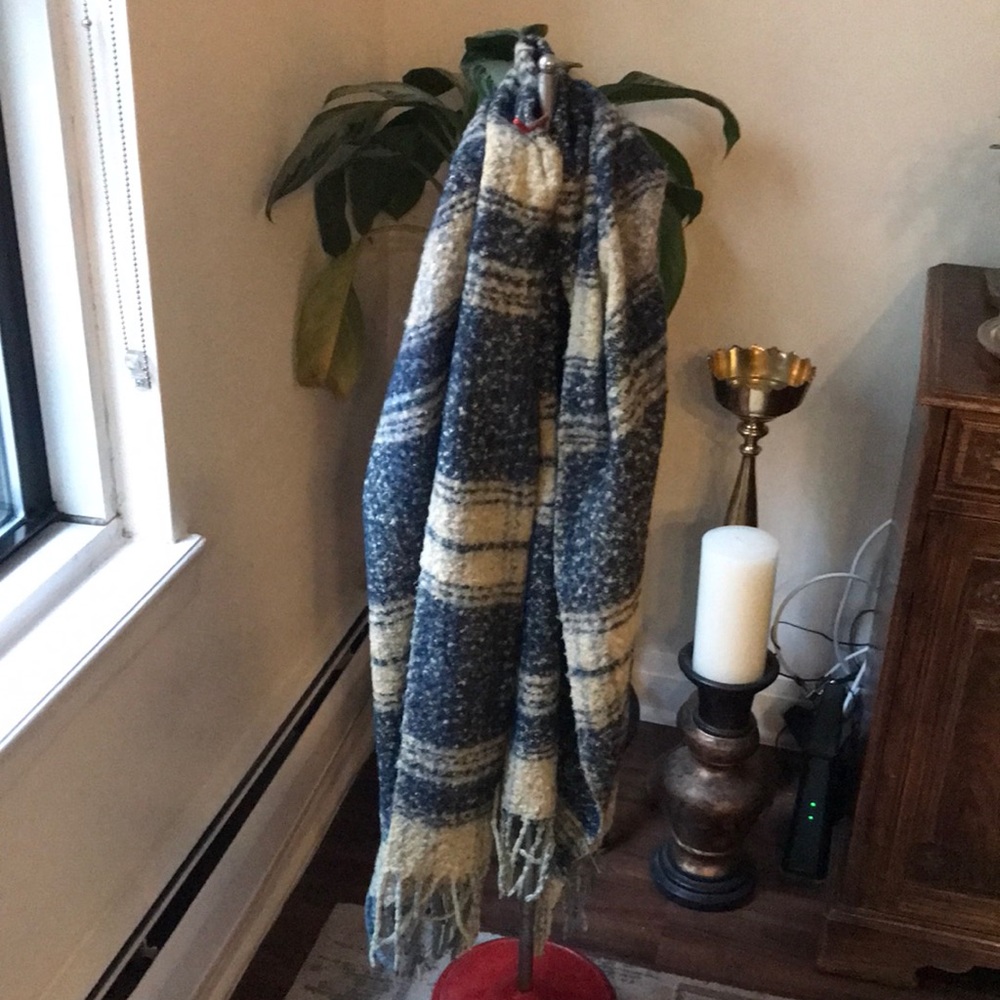 Free People Plaid Blanket Scarf 80 x 27